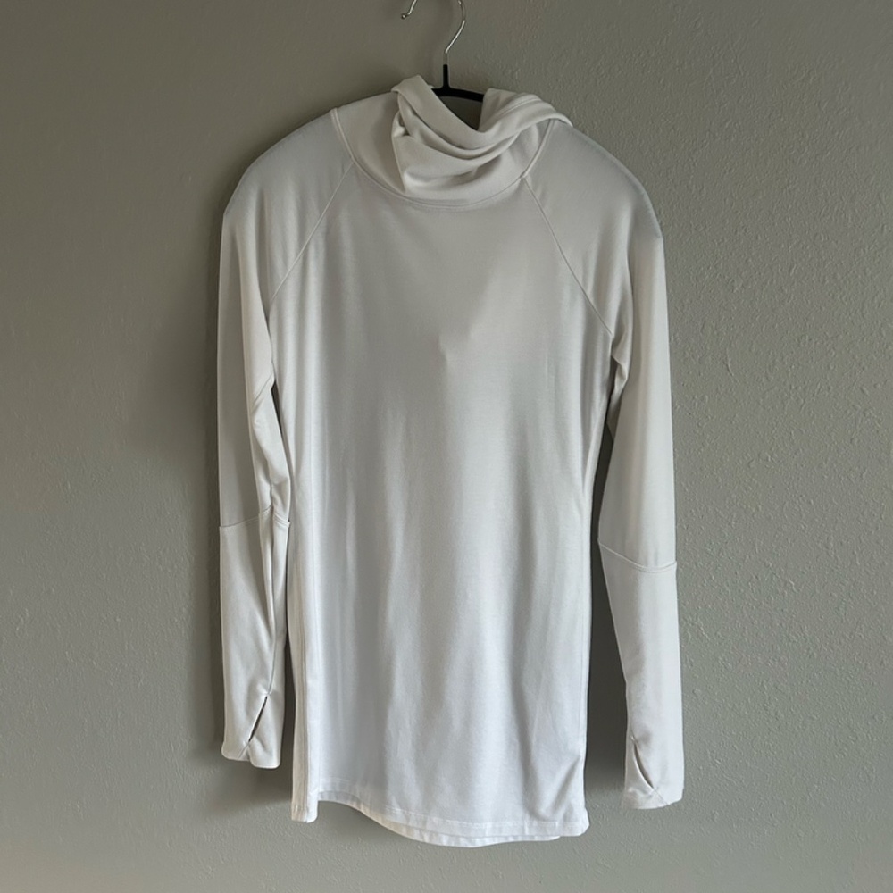 Athleta long sleeve hooded sweatshirt